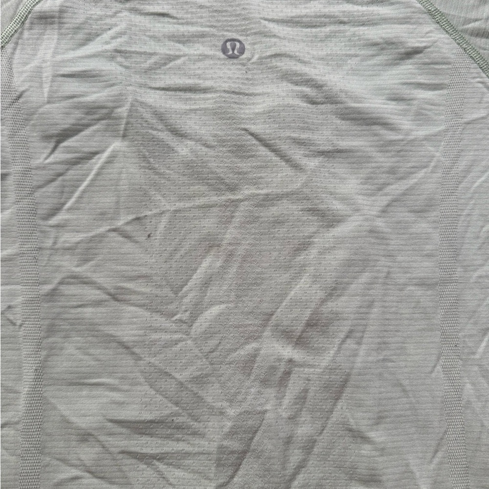 Lululemon mint Athletic Top